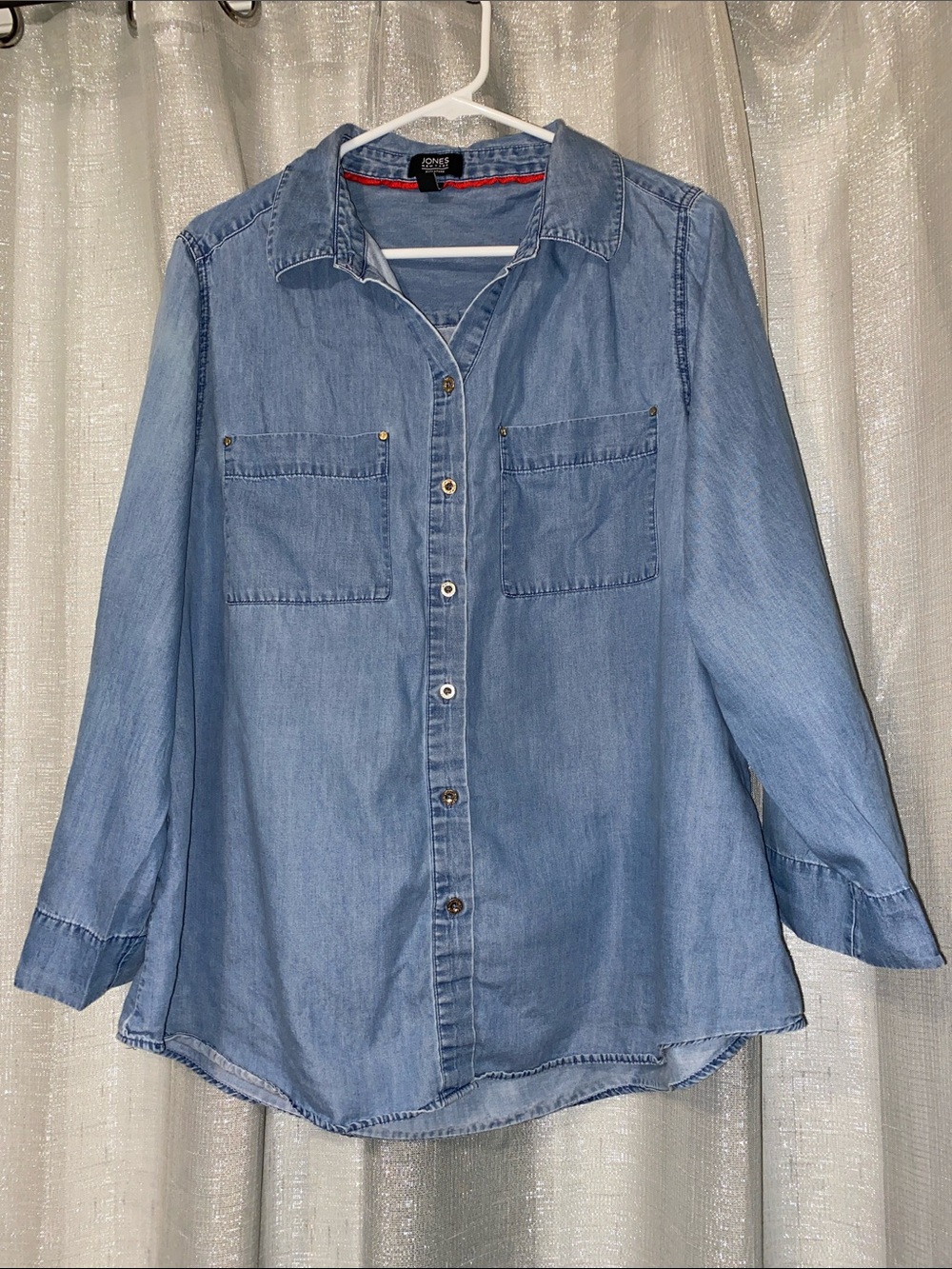 Jones New York Light Blue Denim Button-Up Shirt